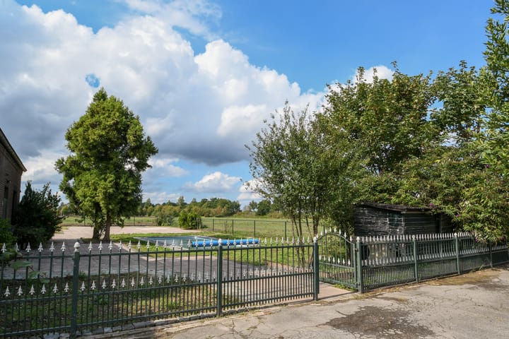Twee-onder-één-kap te koop: Breetse Peelweg 7, Maasbree