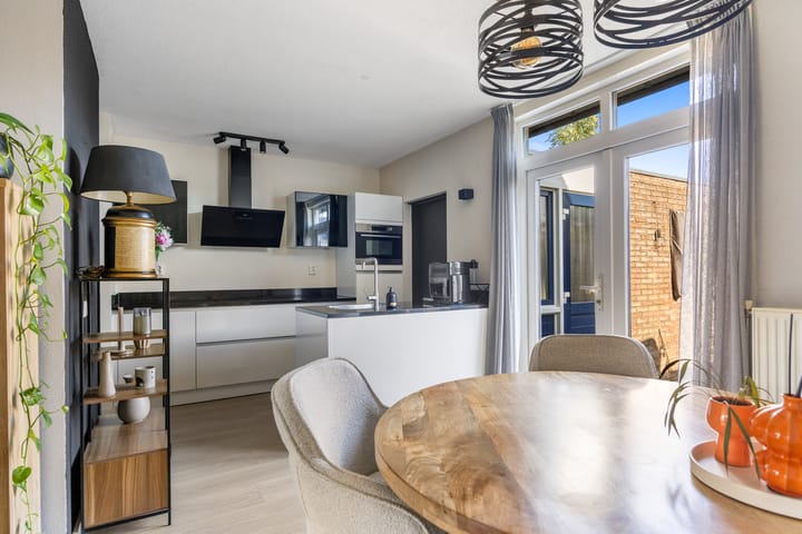 Tussenwoning te koop: Lettingastate 3, Leeuwarden