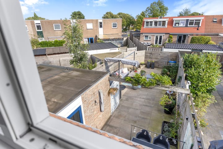 Tussenwoning te koop: Lettingastate 3, Leeuwarden