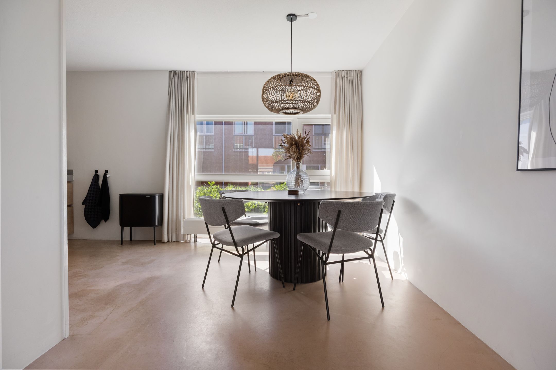 Photo 9 of van der Duyn van Maasdamstraat 89