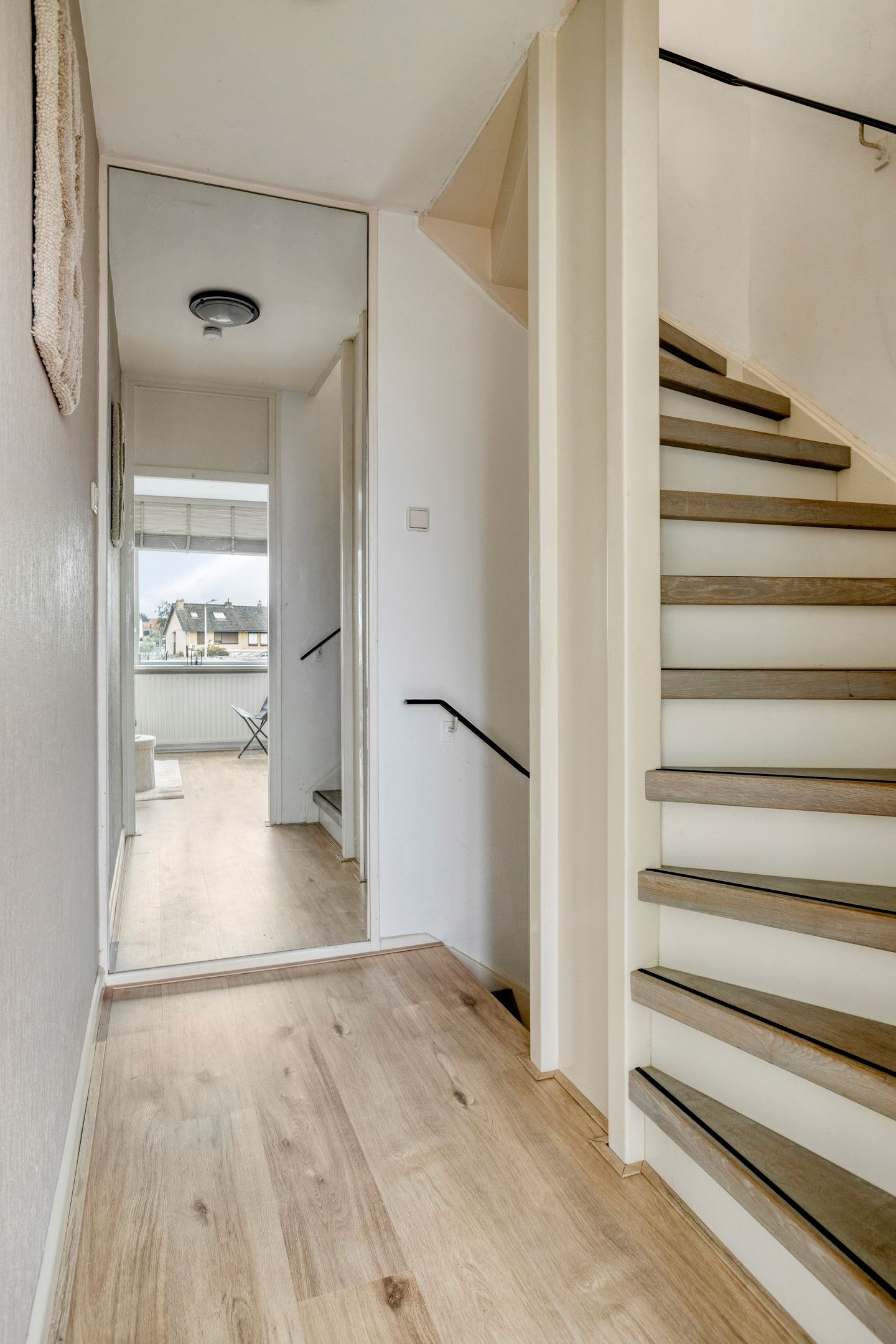 Photo 10 of Niels Bohrstraat 43