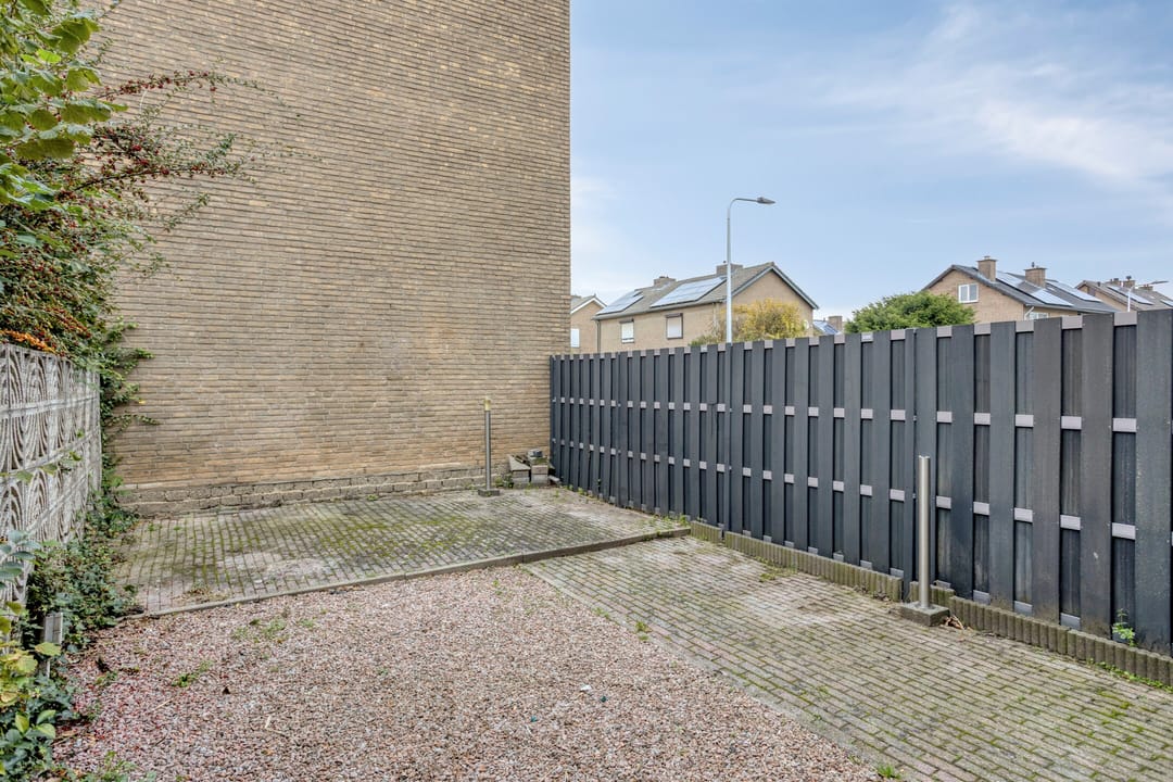 Photo 41 of Niels Bohrstraat 43