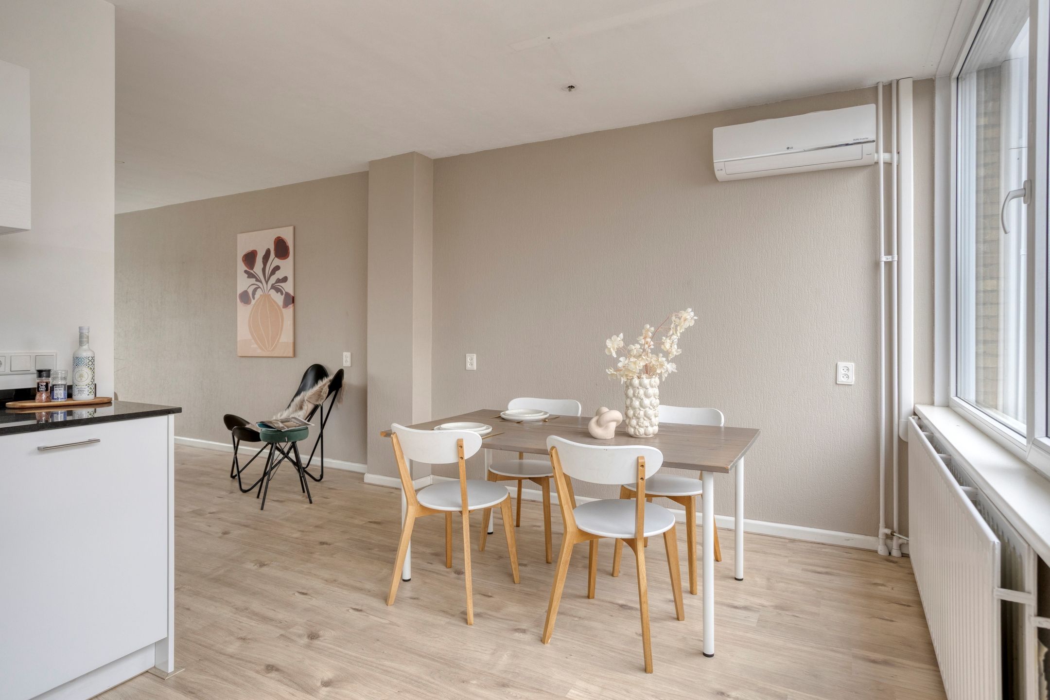 Photo 27 of Niels Bohrstraat 43