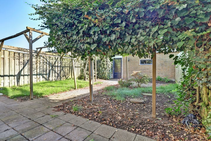 Hoekwoning te koop: Epkemastraat 11, Zaltbommel