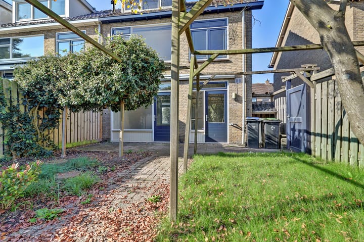 Hoekwoning te koop: Epkemastraat 11, Zaltbommel