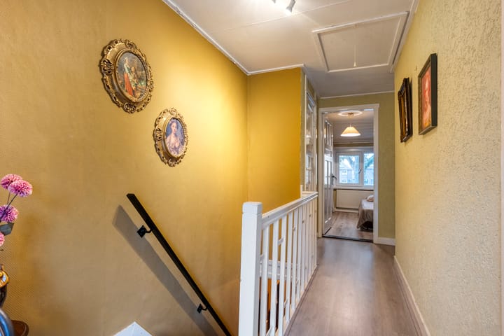Tussenwoning te koop: Sluiskade Zuidzijde 79, Almelo