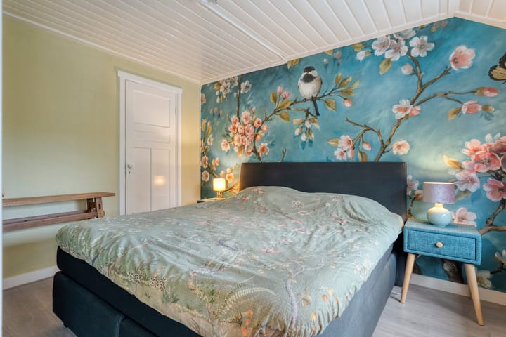 Tussenwoning te koop: Sluiskade Zuidzijde 79, Almelo