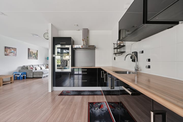 Tussenwoning te koop: Zandhaai 32, Eindhoven
