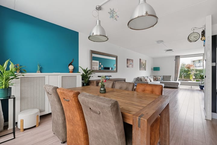Tussenwoning te koop: Zandhaai 32, Eindhoven