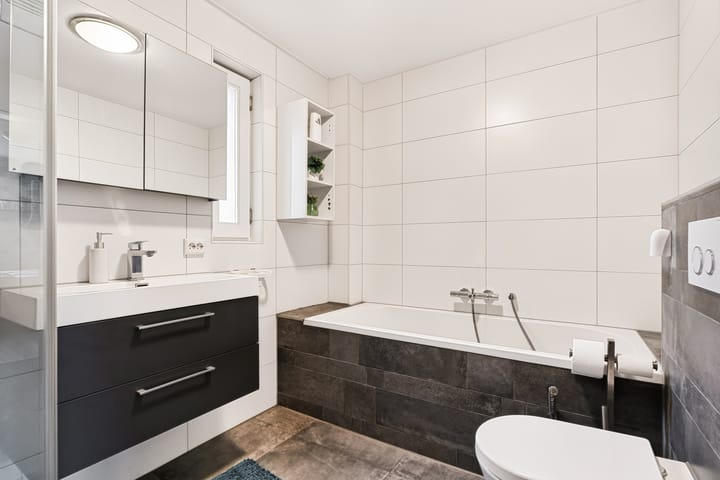 Tussenwoning te koop: Zandhaai 32, Eindhoven