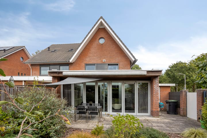 Hoekwoning te koop: Langendijk 122, Tilburg