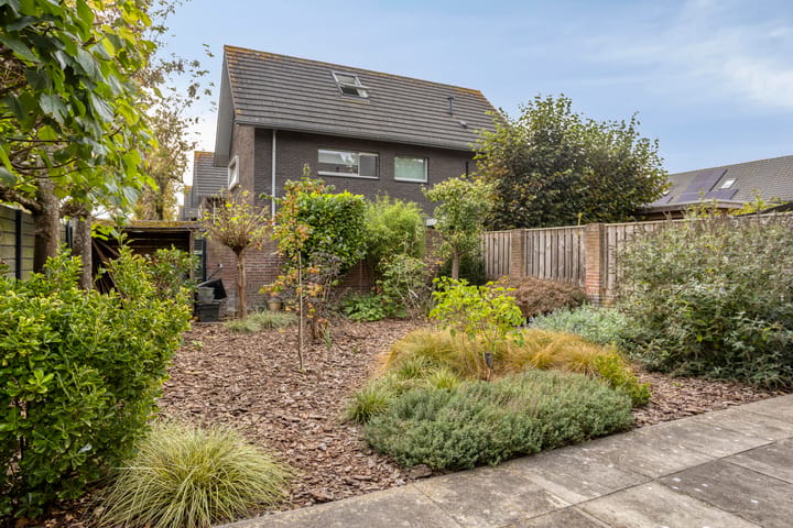 Hoekwoning te koop: Langendijk 122, Tilburg
