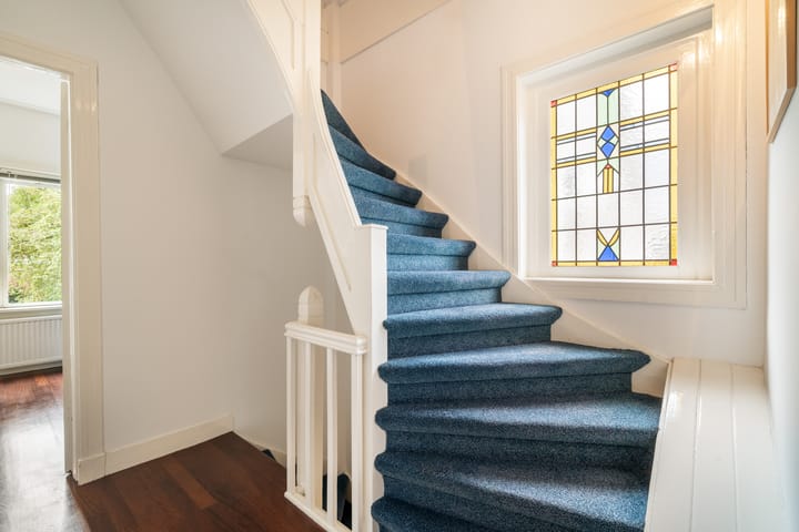 Tussenwoning te koop: Comeniuslaan 45, Bussum