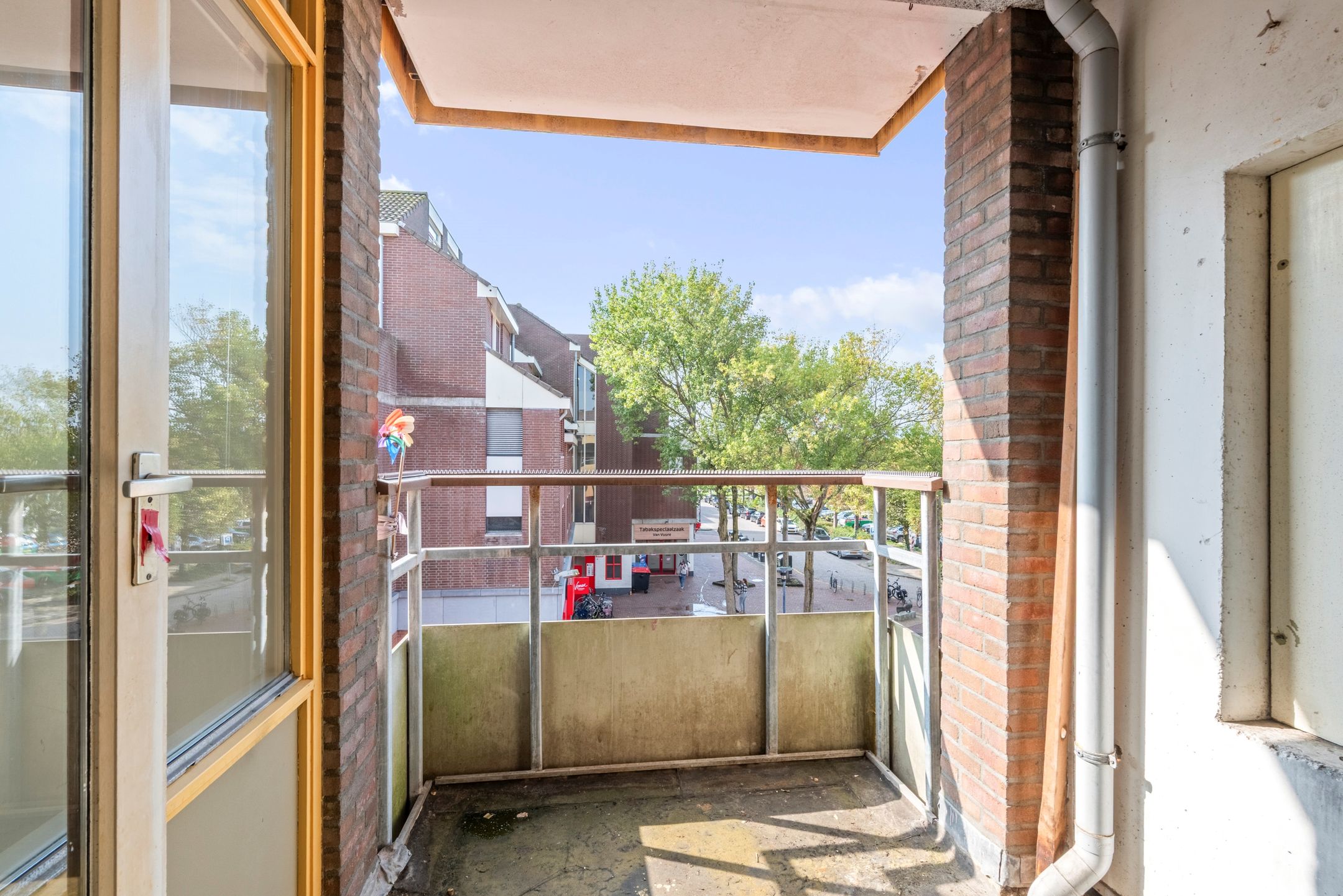Photo 12 of Koningdwarsstraat 90