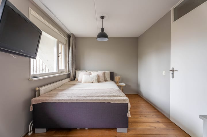 Appartement te koop: Koningin Julianalaan 121, Rijnsburg