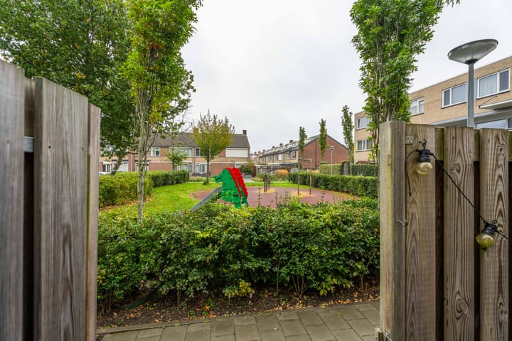 Appartement te koop: Koningin Julianalaan 121, Rijnsburg