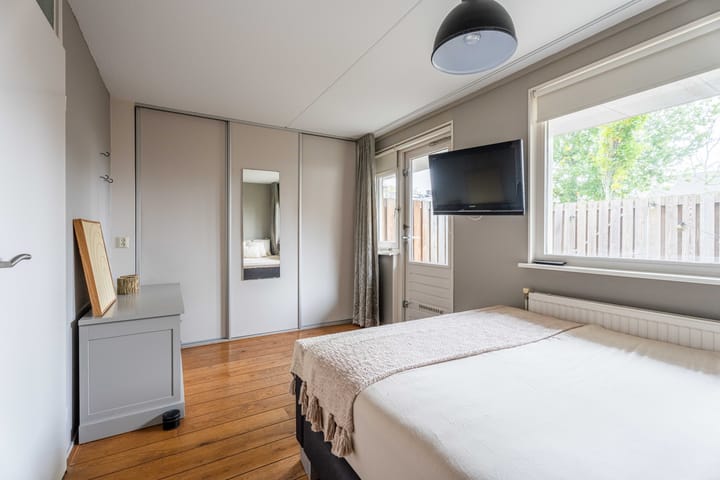 Appartement te koop: Koningin Julianalaan 121, Rijnsburg
