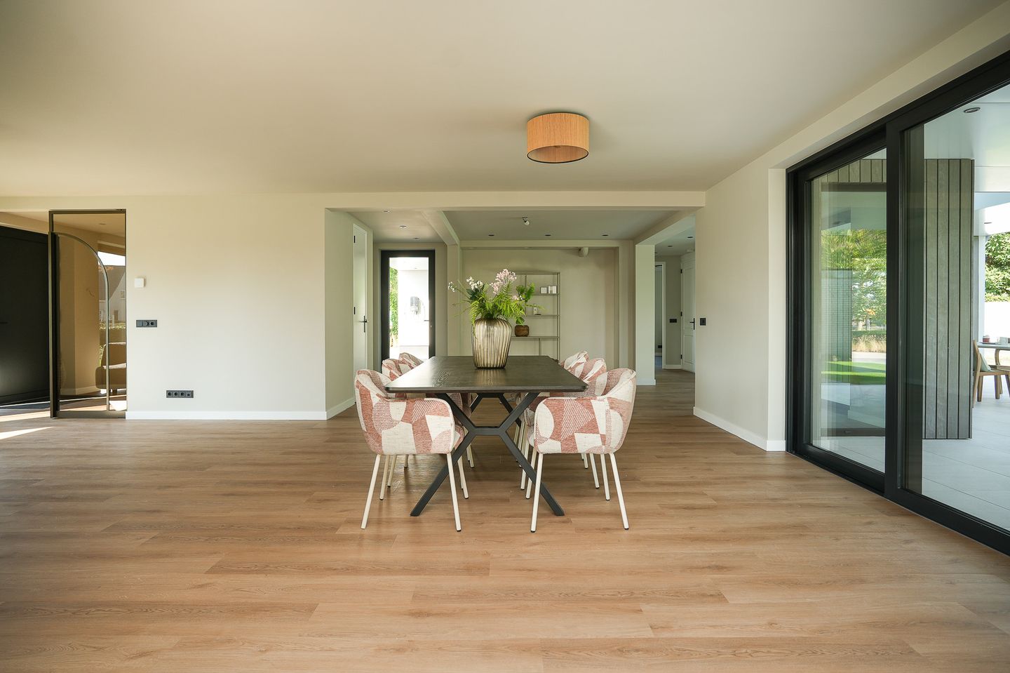 Photo 10 of Tilburgseweg 14-C