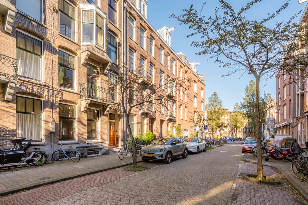Photo 17 of Wouwermanstraat 6-4