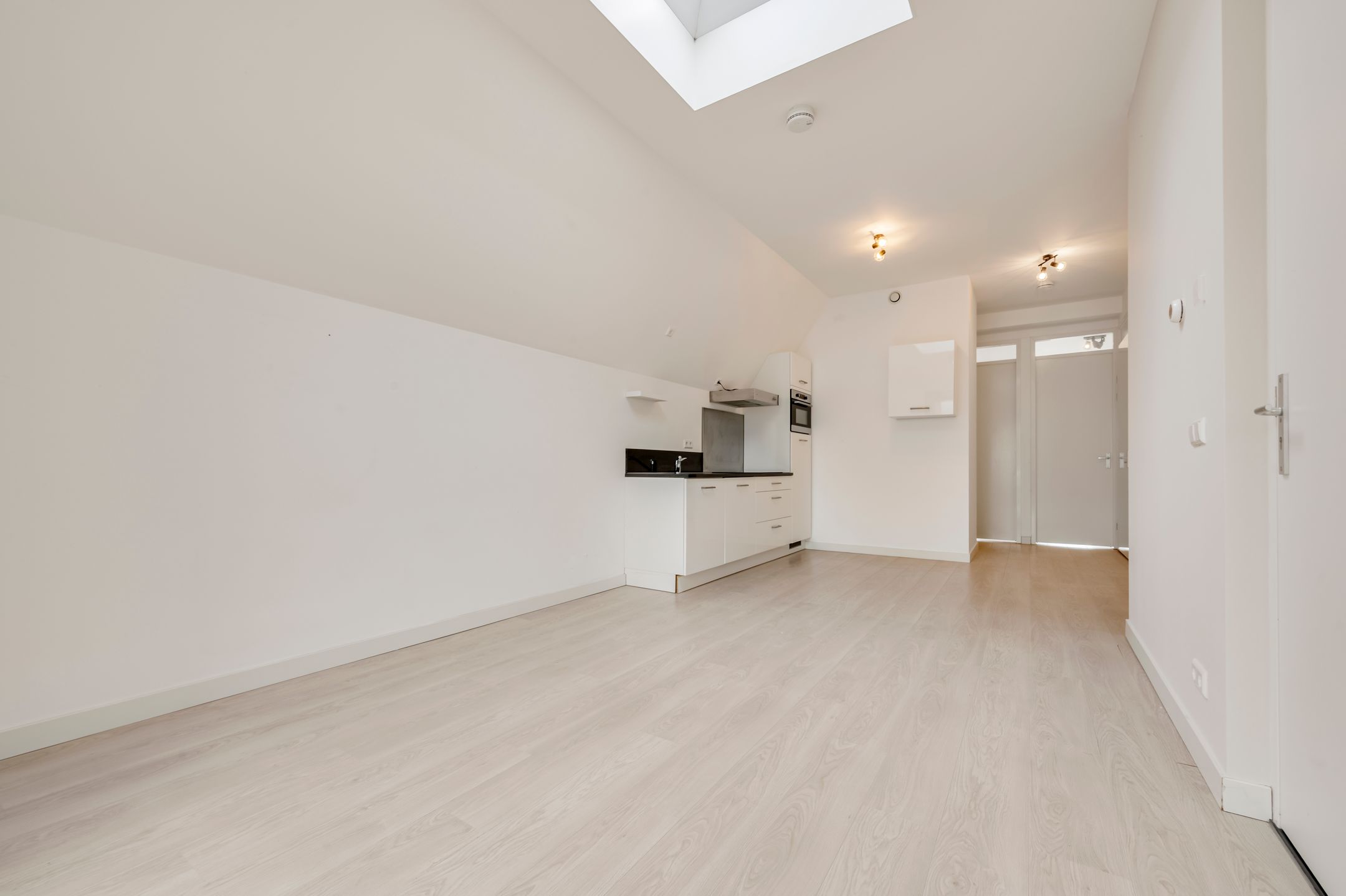 Photo 6 of Hogendijk 134-F