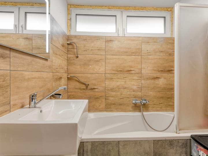 Tussenwoning te koop: Staringstraat 202, Oss