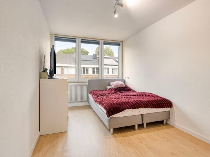 Tussenwoning te koop: Staringstraat 202, Oss