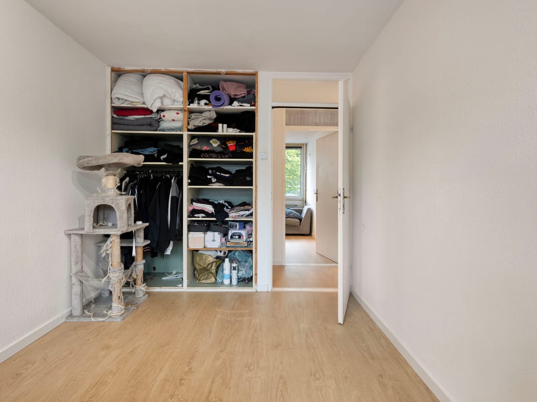 Photo 16 of Staringstraat 202