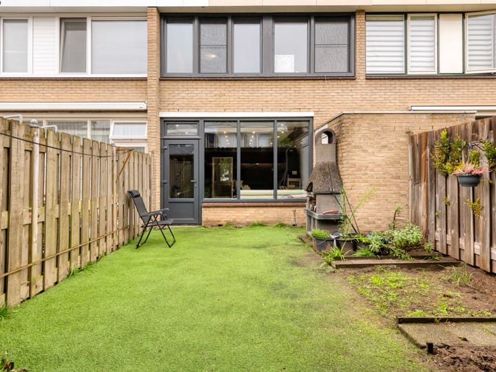 Tussenwoning te koop: Staringstraat 202, Oss