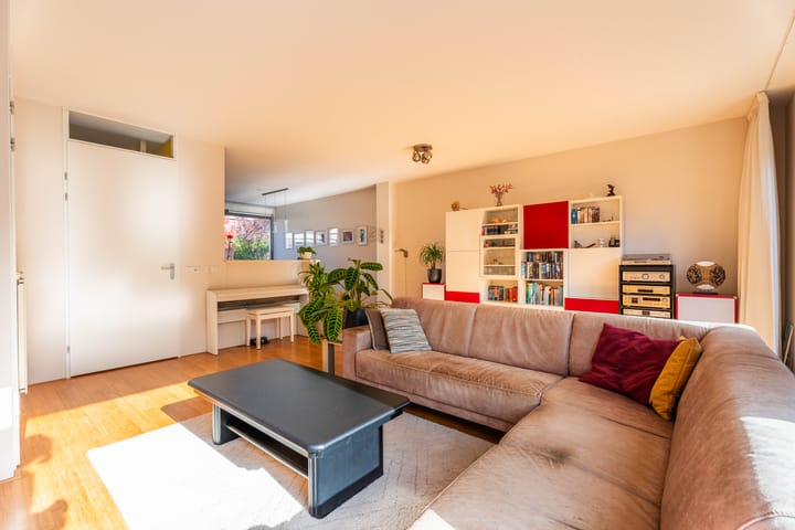 Foto 4 van Camphuijsenstraat 6