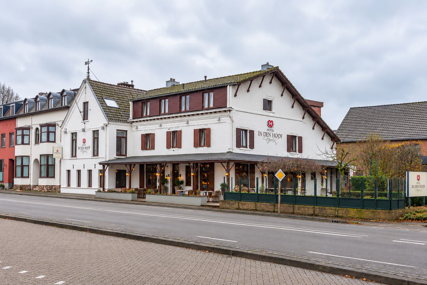 Bekijk foto 2 van Akersteenweg 218