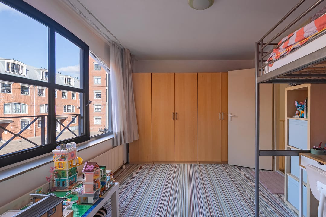 Photo 13 of Charles Vos-cour 26-A