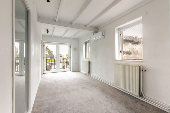 Vrijstaande woning te koop: Oud-Loosdrechtsedijk 276A, Loosdrecht