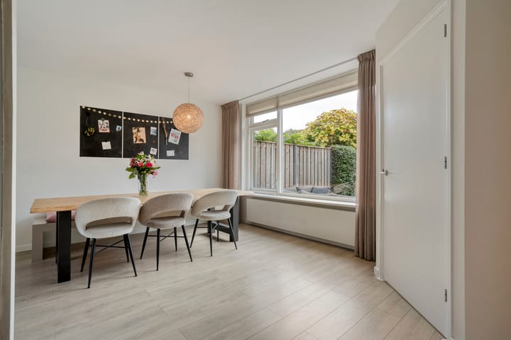 Tussenwoning te koop: Gloxiniaweg 5, Zwolle
