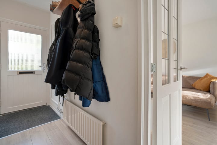 Tussenwoning te koop: Gloxiniaweg 5, Zwolle