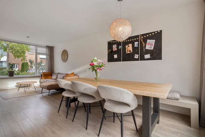 Tussenwoning te koop: Gloxiniaweg 5, Zwolle