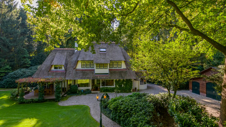Vrijstaande woning te koop: Veldhofweg 25, Beekbergen