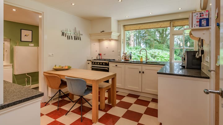 Vrijstaande woning te koop: Veldhofweg 25, Beekbergen
