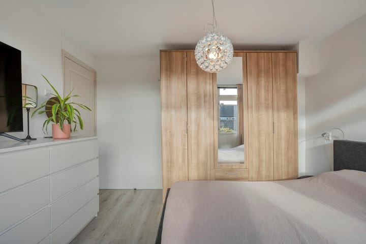Tussenwoning te koop: Gloxiniaweg 5, Zwolle