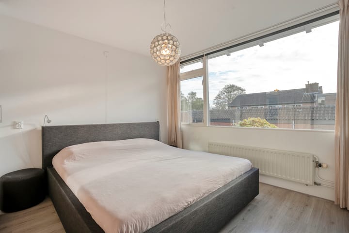 Tussenwoning te koop: Gloxiniaweg 5, Zwolle
