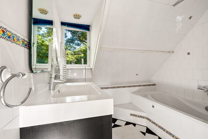 Hoekwoning te koop: Piet Heinstraat 11, Zwolle