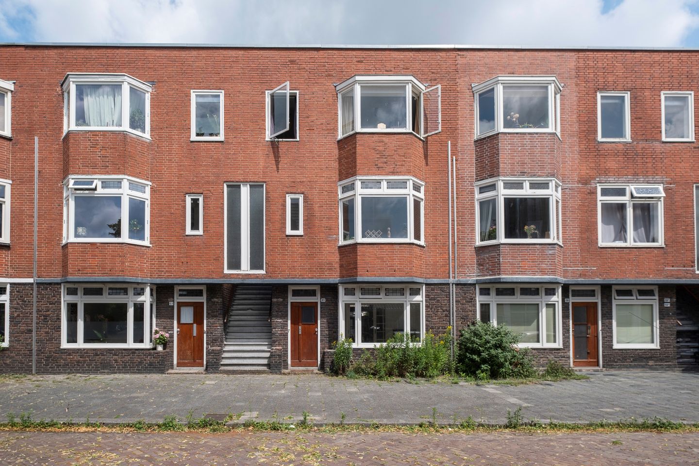 Photo 1 of Moesstraat 61-A