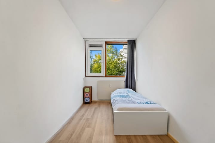 Appartement te koop: Roland Holstlaan 1139, Delft