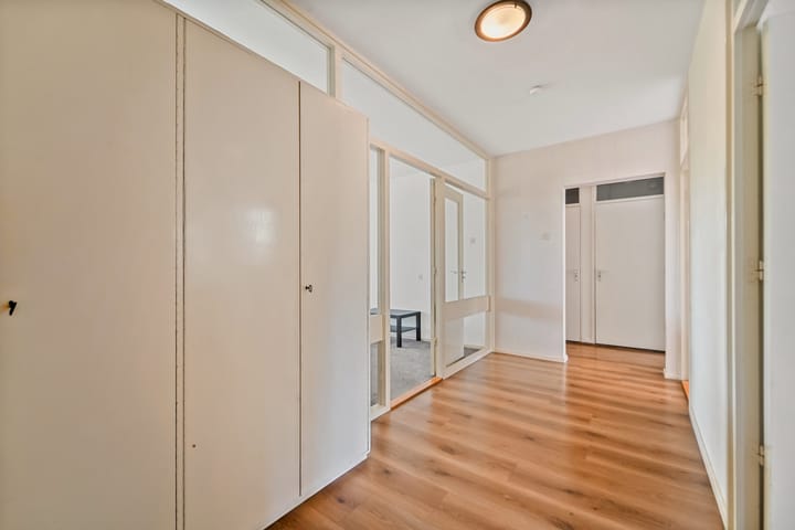 Appartement te koop: Roland Holstlaan 1139, Delft