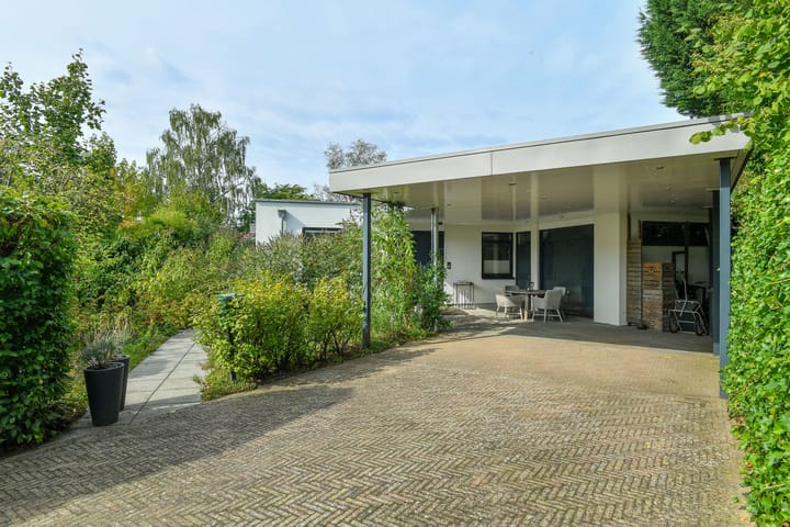 Vrijstaande woning te koop: Warnsbornlaan 4, Arnhem