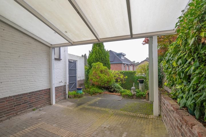 Twee-onder-één-kap te koop: Zandstraat 3, Spaubeek
