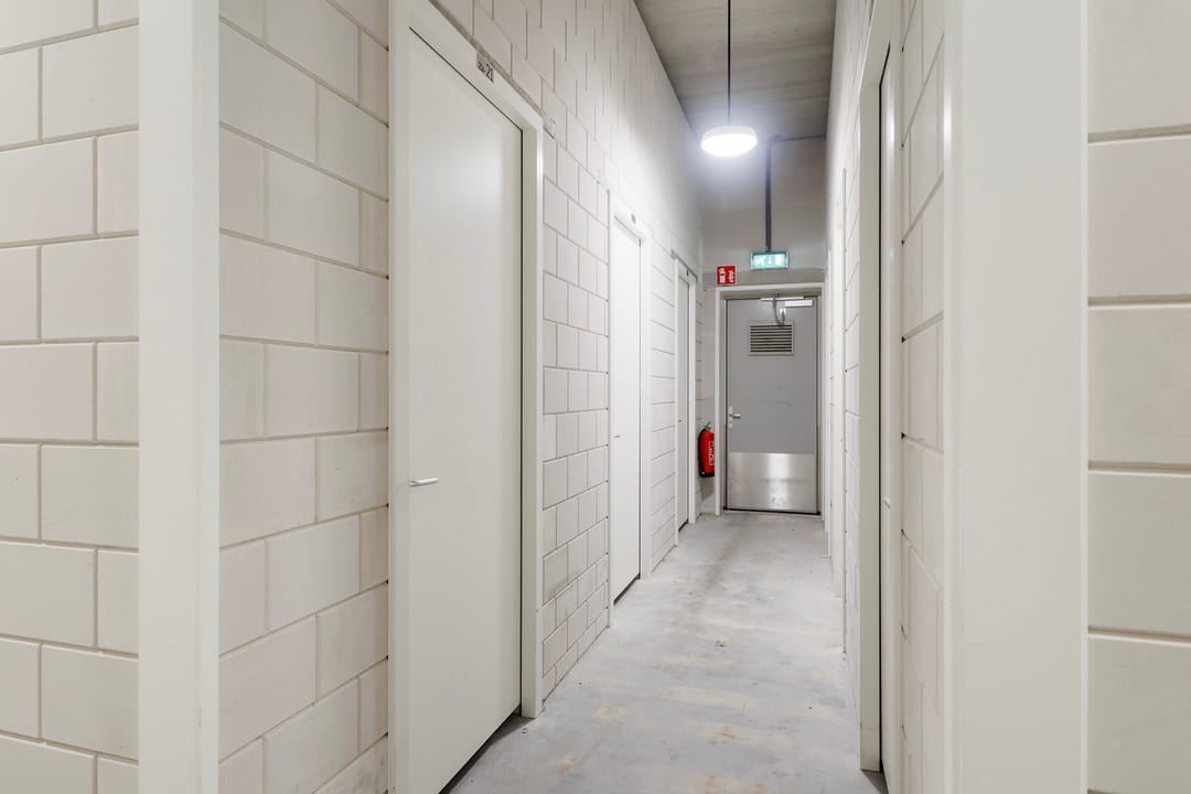 Photo 37 of Tesselschadestraat 21-A23