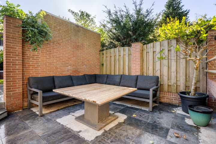 Tussenwoning te koop: Johanna Ufkesstraat 71, Breda