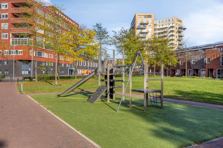 Tussenwoning te koop: Soesterweg 123, Amersfoort