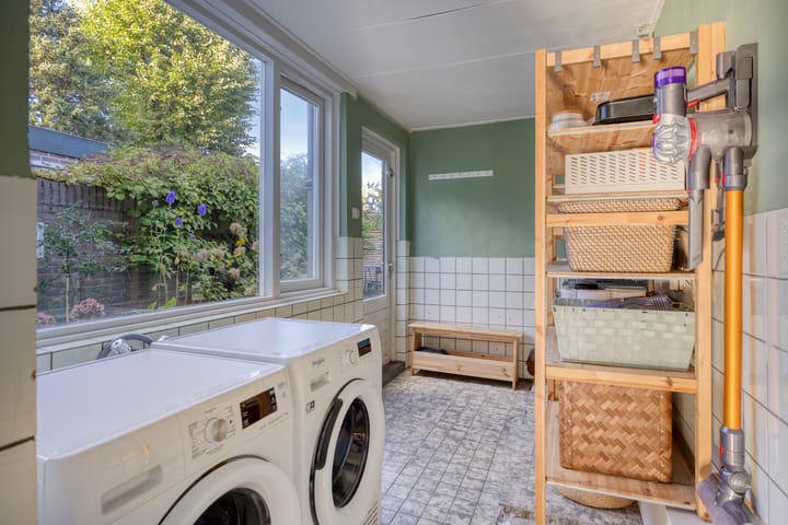 Tussenwoning te koop: Soesterweg 123, Amersfoort