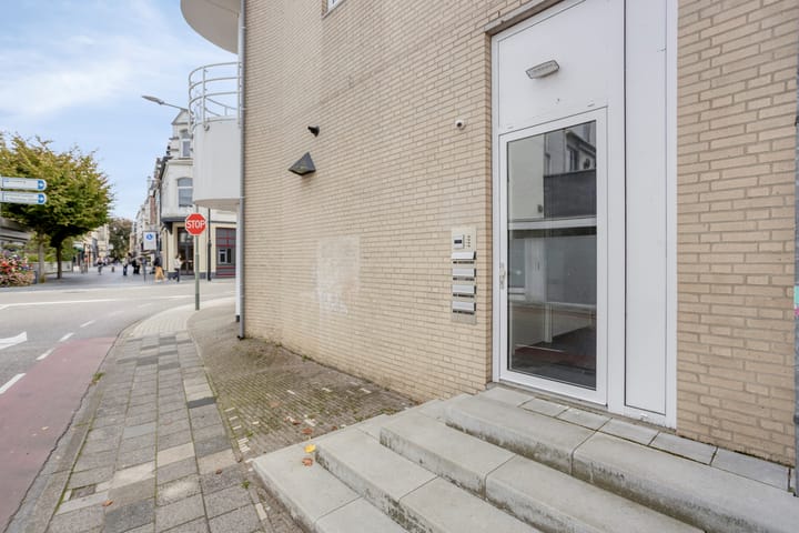 Foto 5 van Oranjelaan 1